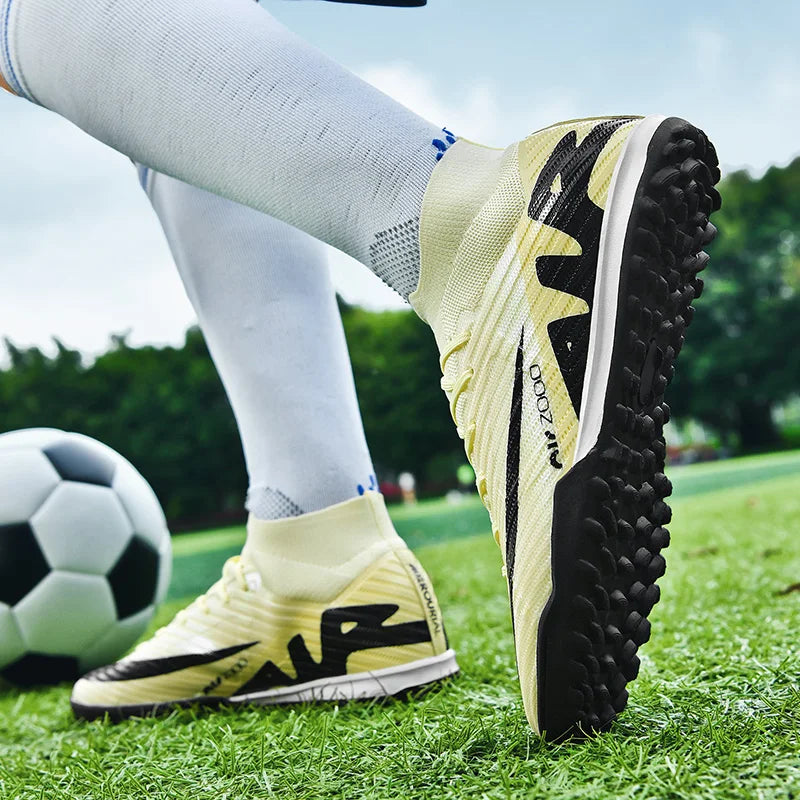 Original New Men Football Shoes Professional Football Shoes Society Cleats Indoor Fast Soccer Shoes Training Football Boots